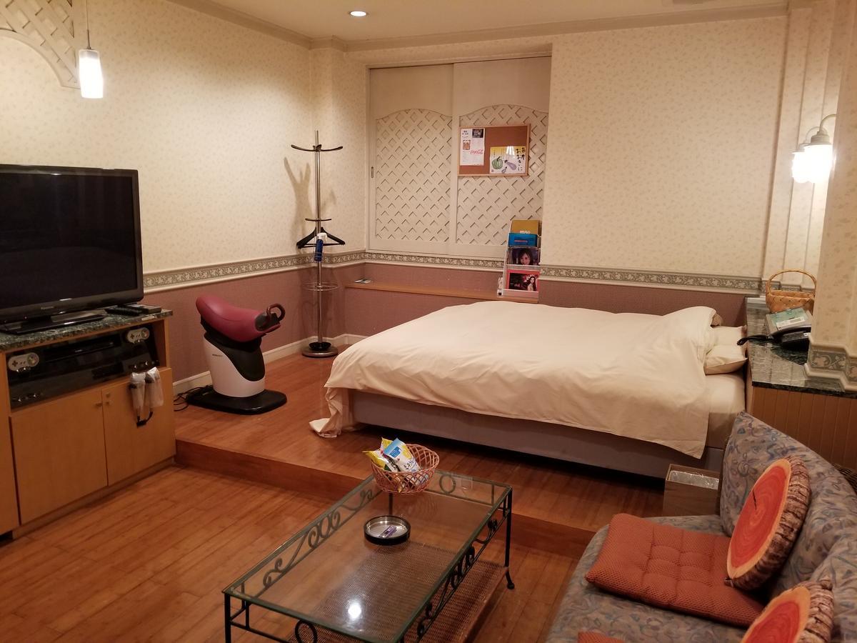 Hotel Mirano (Adults Only) Utsunomiya Bagian luar foto